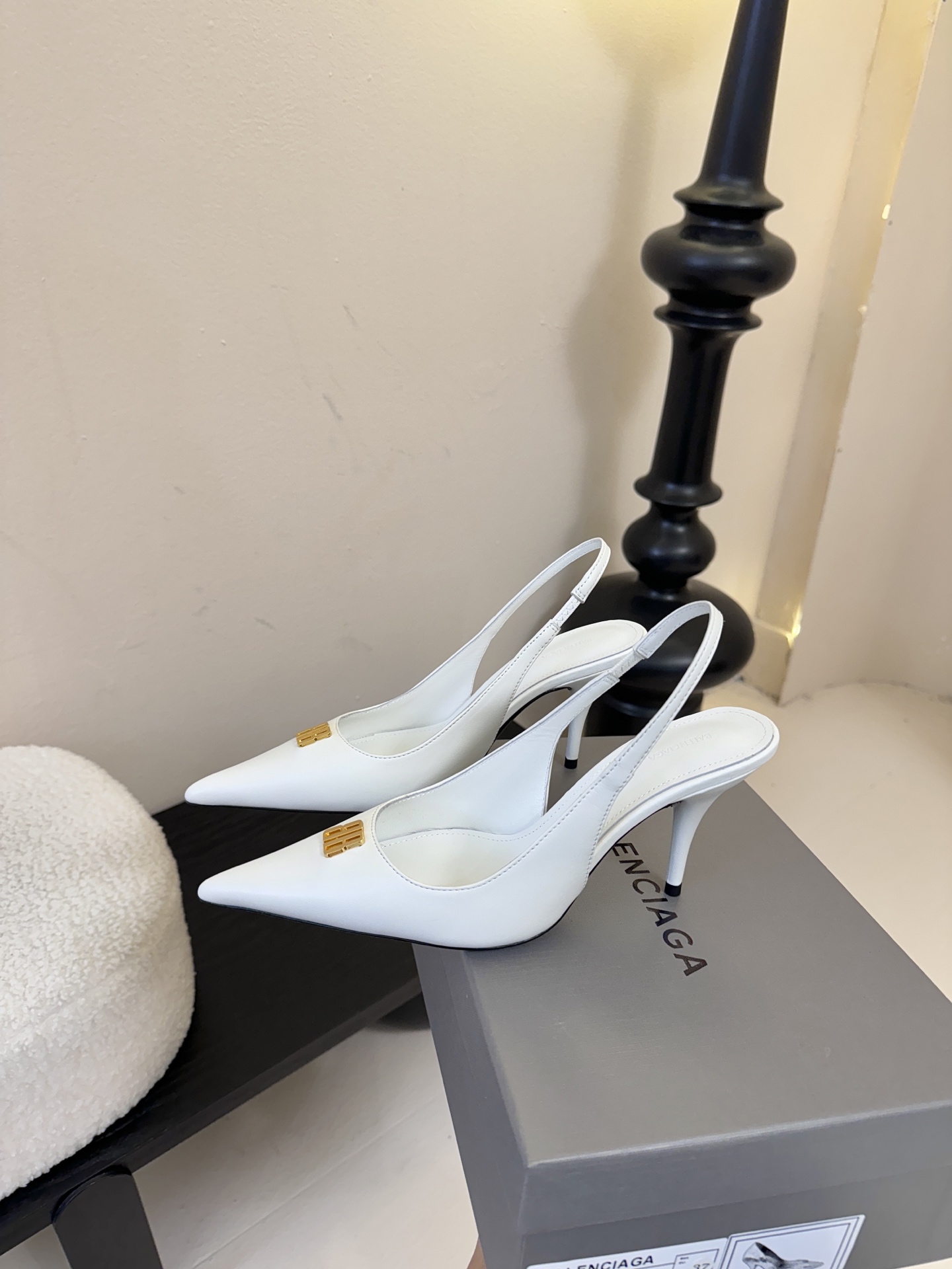 20251018/Balenciaga_251018-1